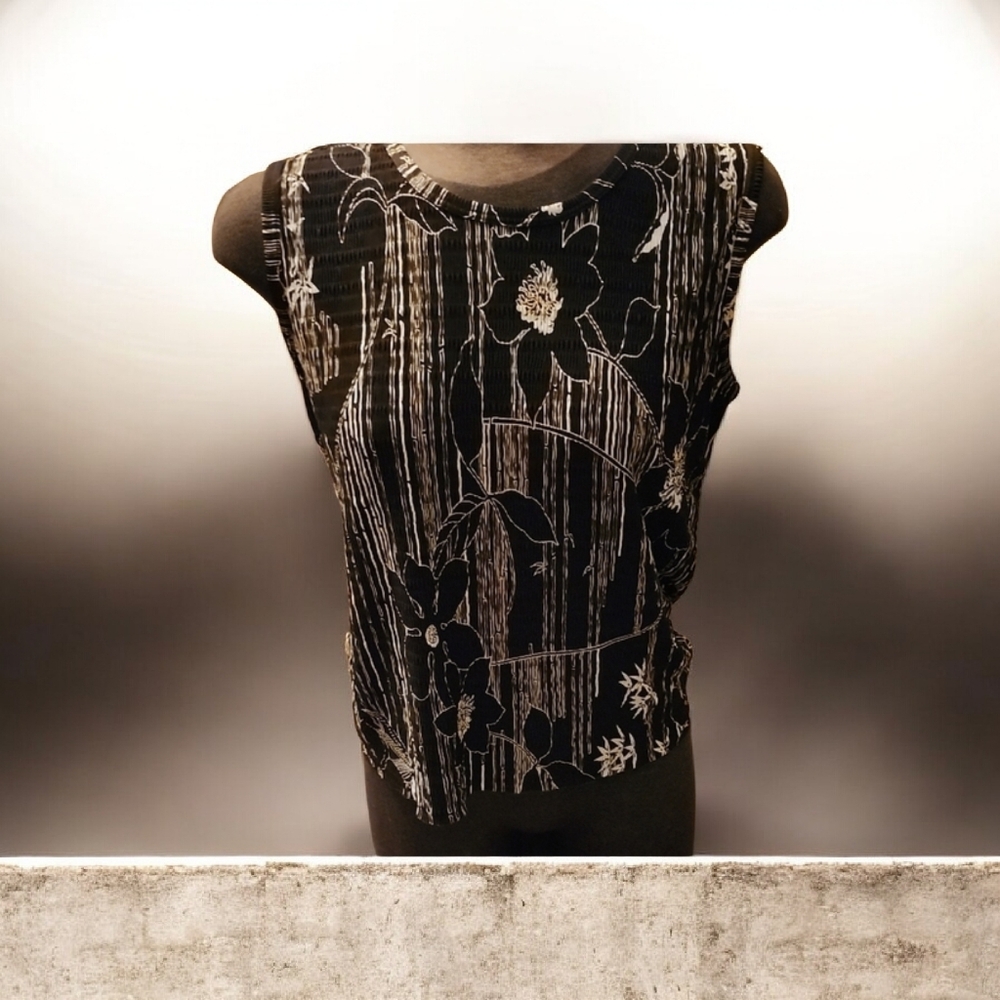 Floral Black and White Sleeveless Top